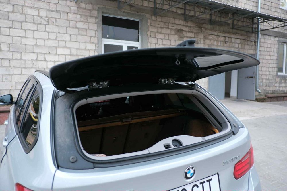 Vând BMW SportLine F31 320D