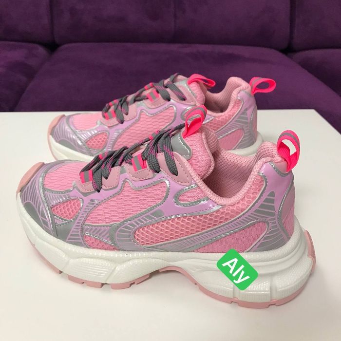 Adidasi dama și barbati