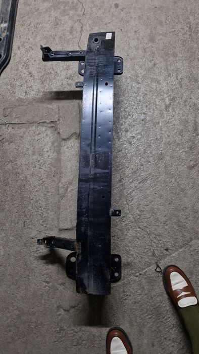 Продам Усилитель бампера на Байон