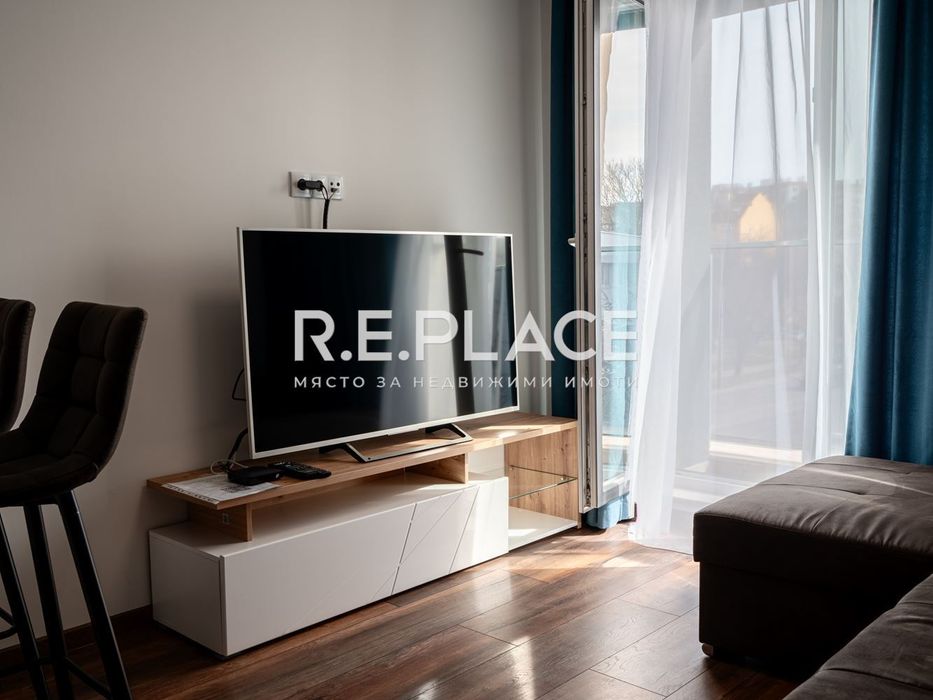 Продава се Двустаен апартамент в Варна, Гранд Мол Варна - 60 кв.м за 2500 €/кв.м - Снимка #2