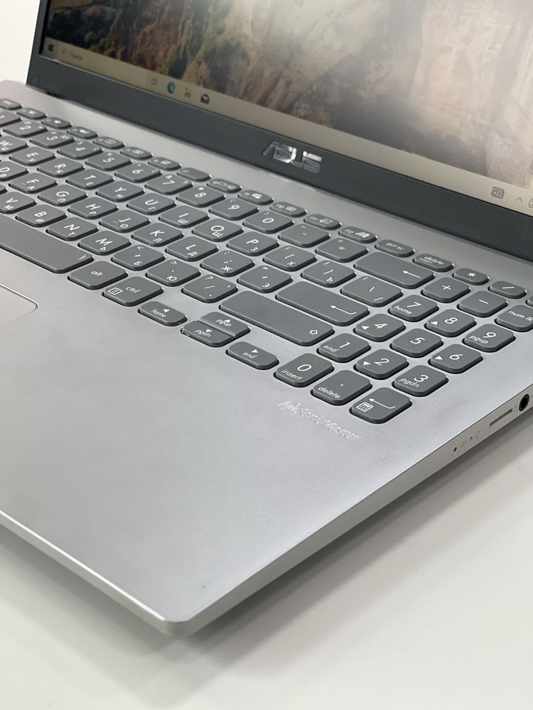 Продается ноутбук Asus M509