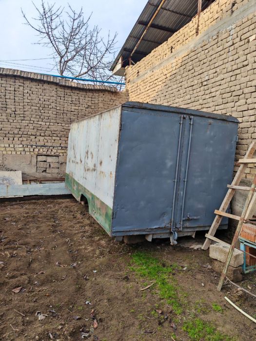 Koʻchma Doʻkon profildan yasalgan.