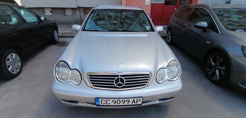 Автомобил:Мерцедес С 200