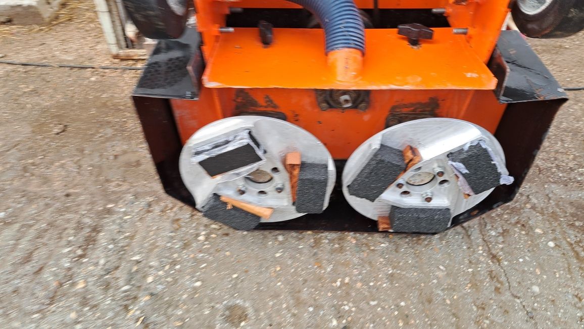 Freza de beton/Slefuitor pentru beton - foarte putin folosit