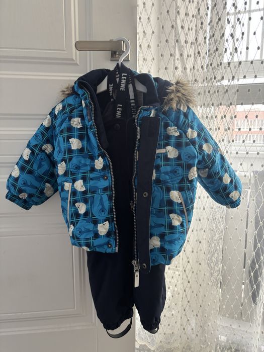 Зимний комплект на мальчика размер 80 (на год)