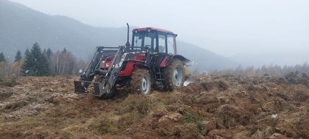 Tractor MTZ 4x4 cu incarcator din 2015