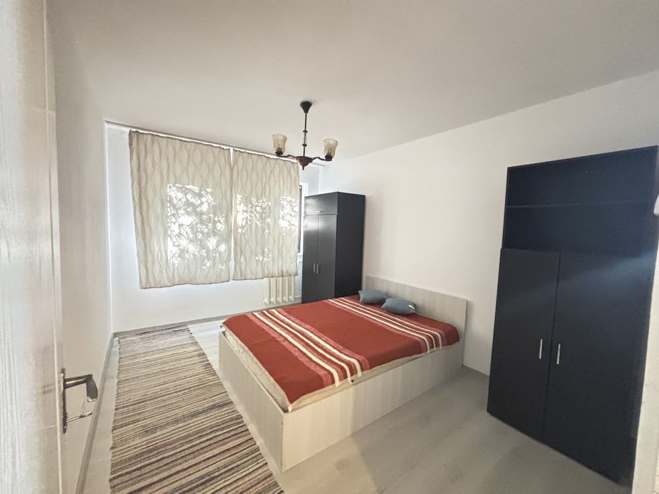 Inchiriez apartament cu 2 camere zona Abator pe termen lung