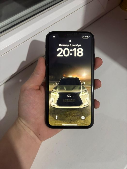 iPhone 11 в отличном состоянии
