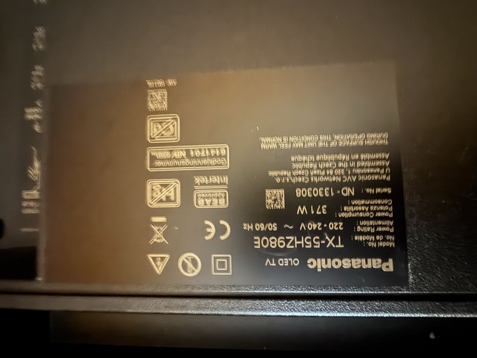 Smart tv oled Panasonic 140cm diagonala
