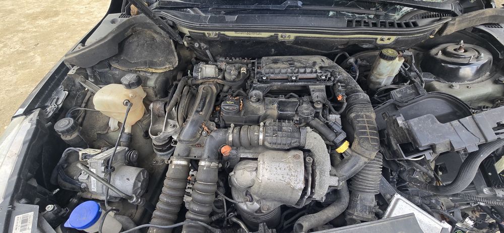 Dezmembrez Peugeot 508 limuzina MANUAL 1.6 HDi euro 6 2017