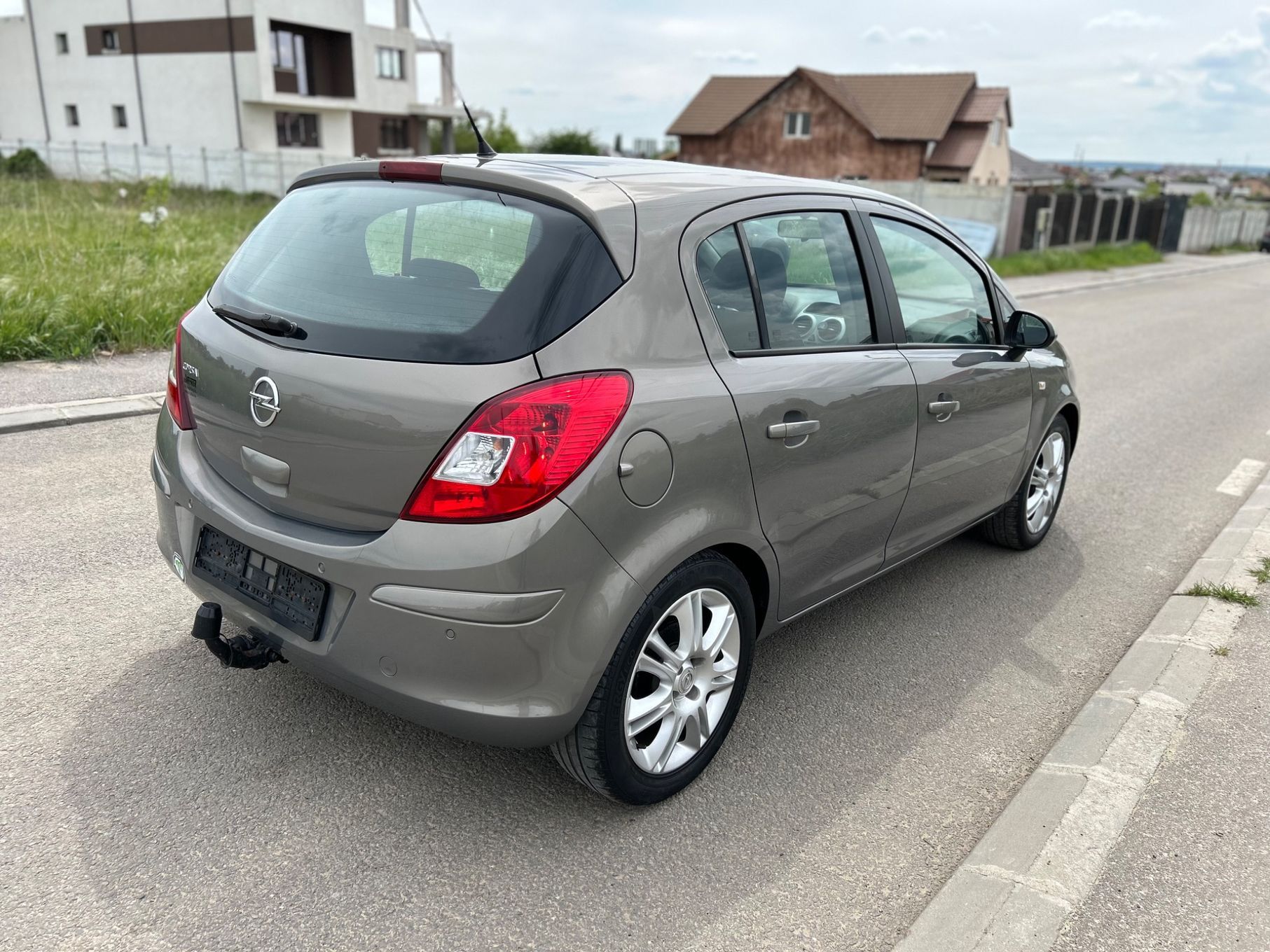 Opel Corsa Opel Corsa D # 2013 # Automata # Euro 5