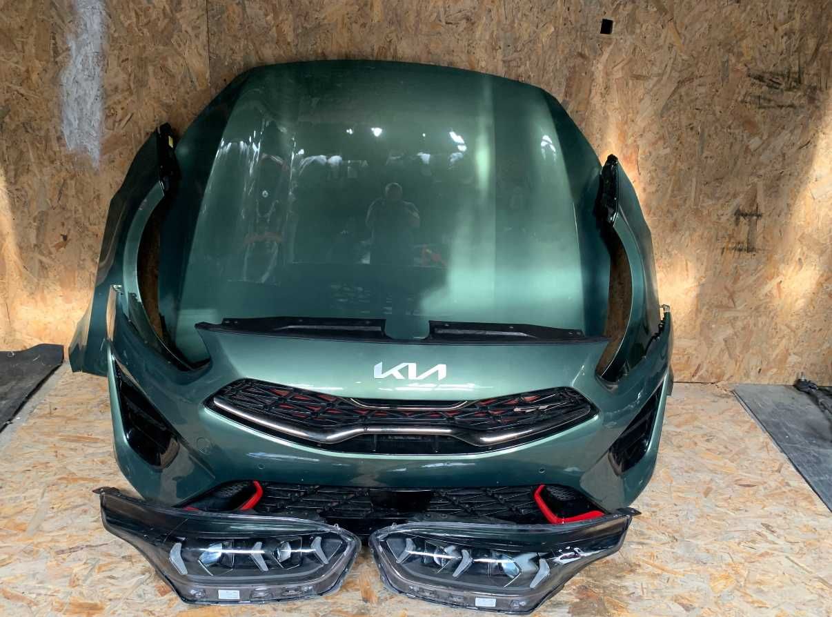 Kia Proceed III Lft GT капак броня фарове калници