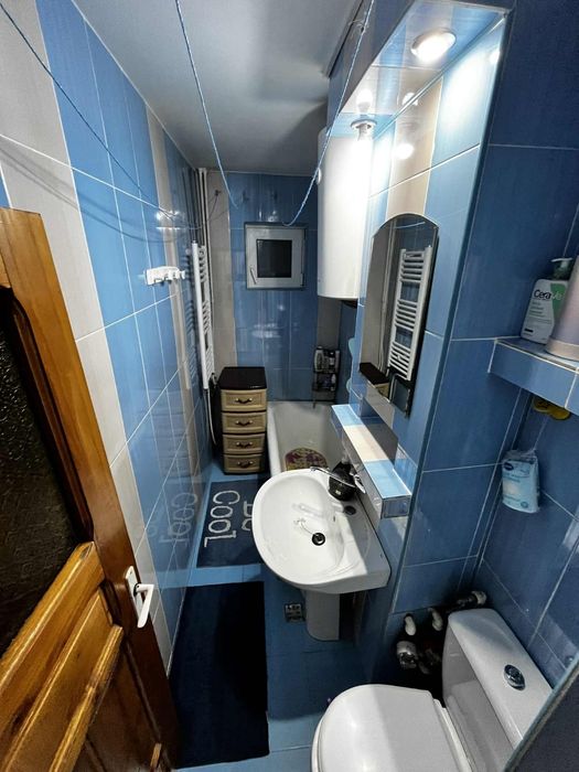 Închiriez Apartament 3 camere