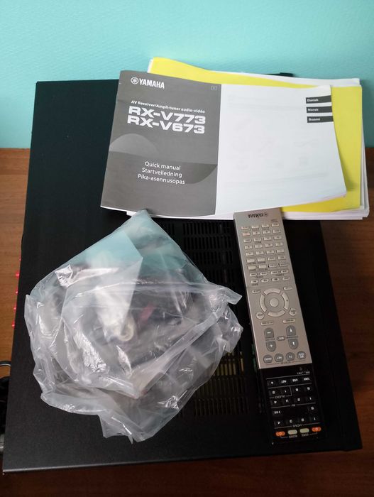 Ресивър Yamaha rx v673