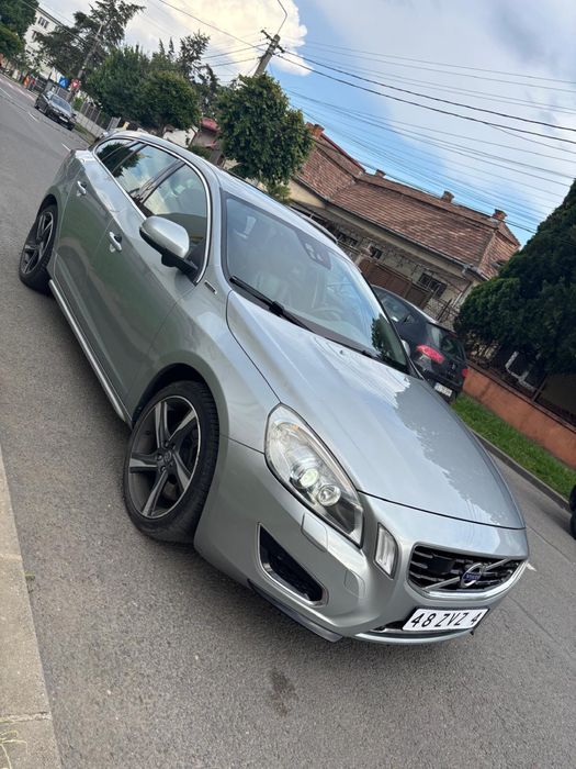 Volvo V60 Plug-in-Hybrid D6 2013 Euro 5 Full