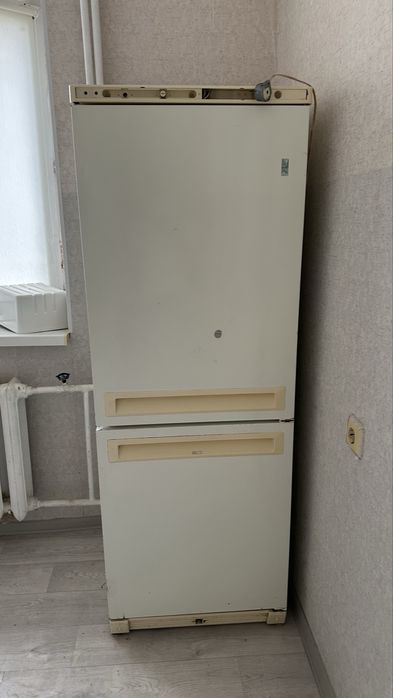 Продам холодильник состояние хорошее