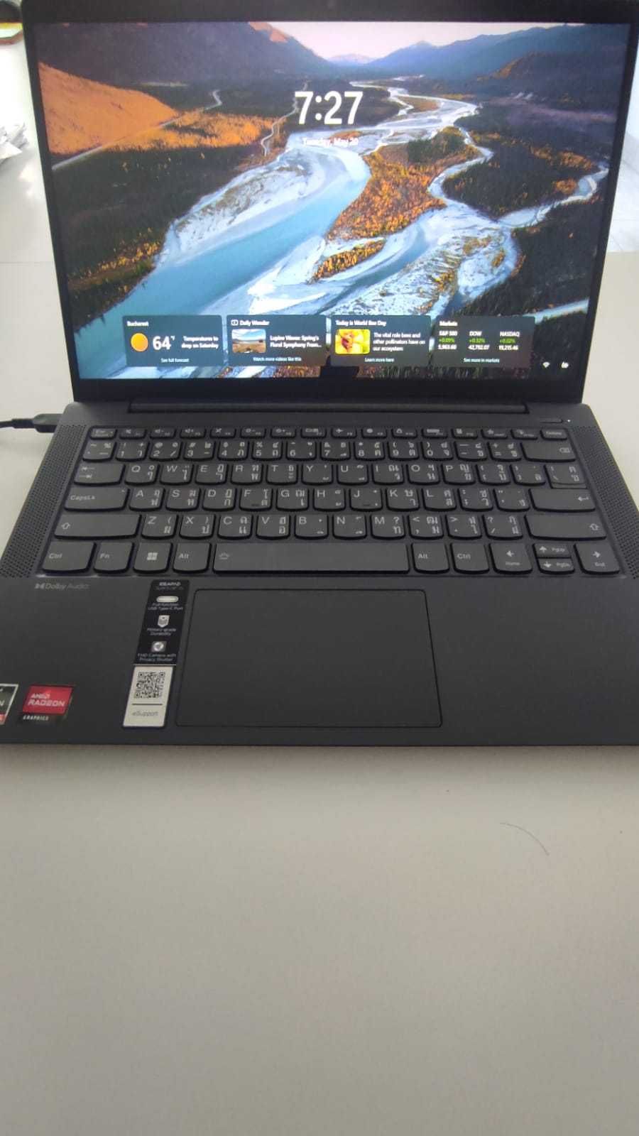 Lenovo IdeaPad 5 Business Laptop + Rucsac Lenovo CADOU 2024