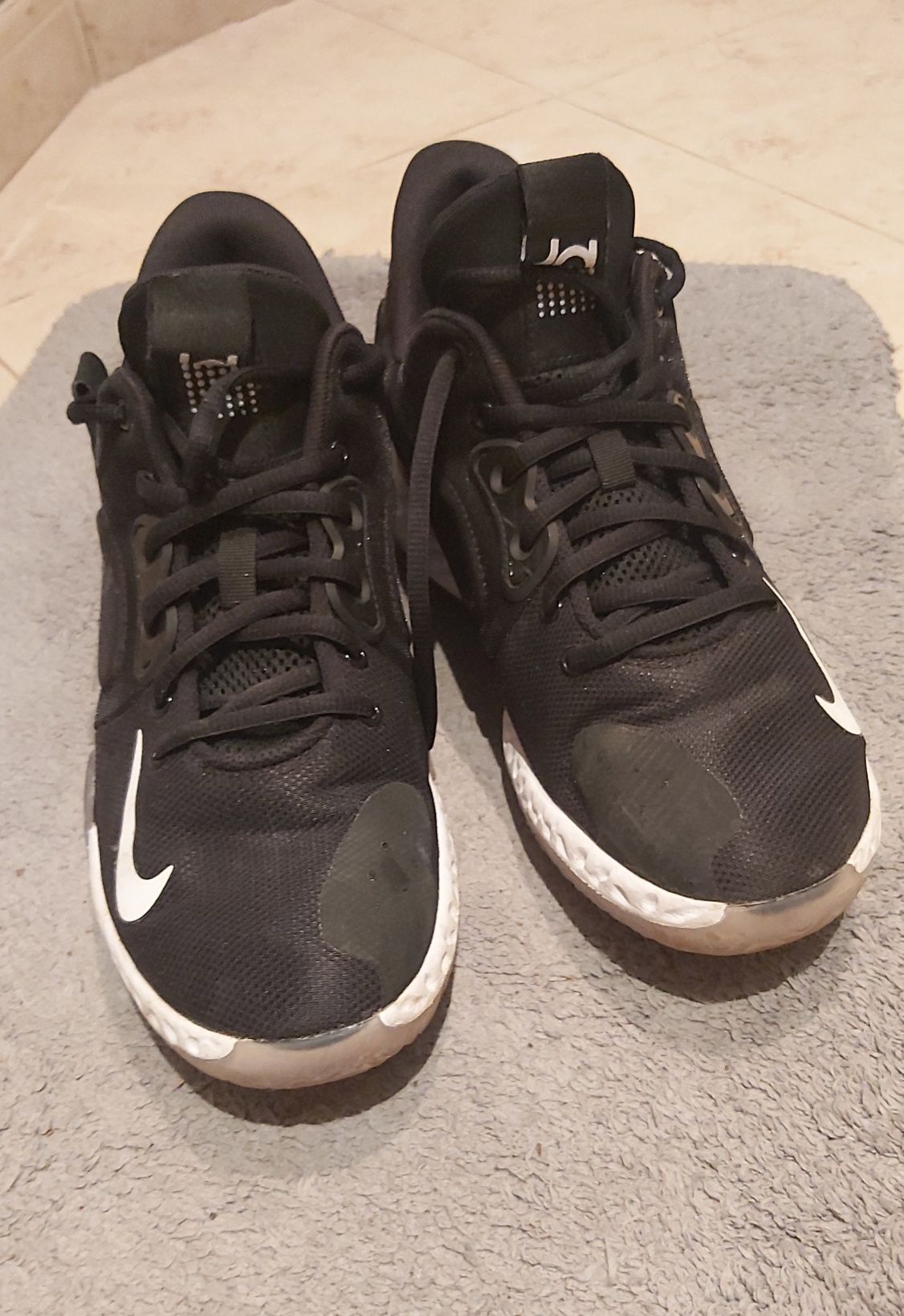 НОВА ЦЕНА- Баскетболни Nike