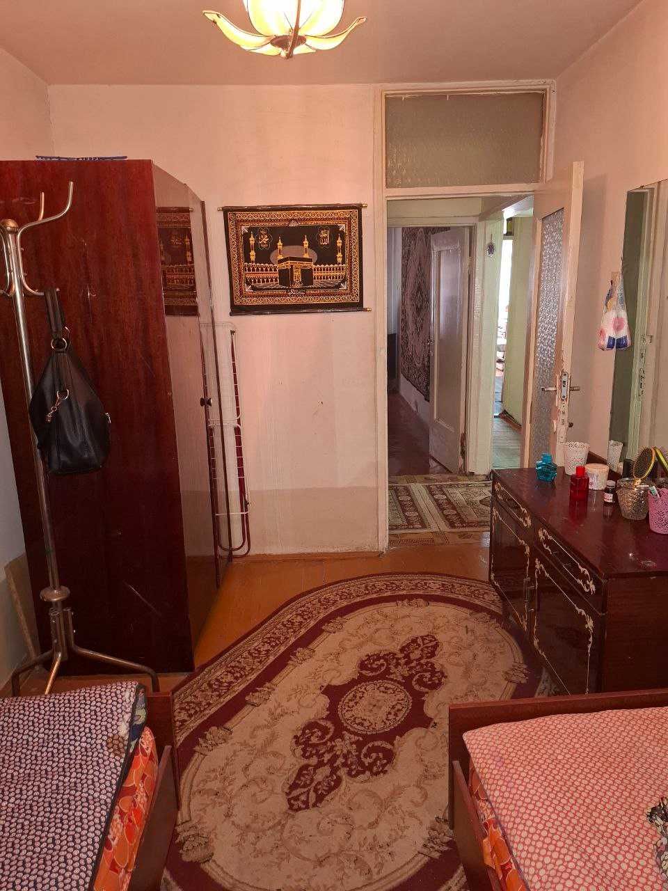 №3526.Продается 4х-комнатная квартира.