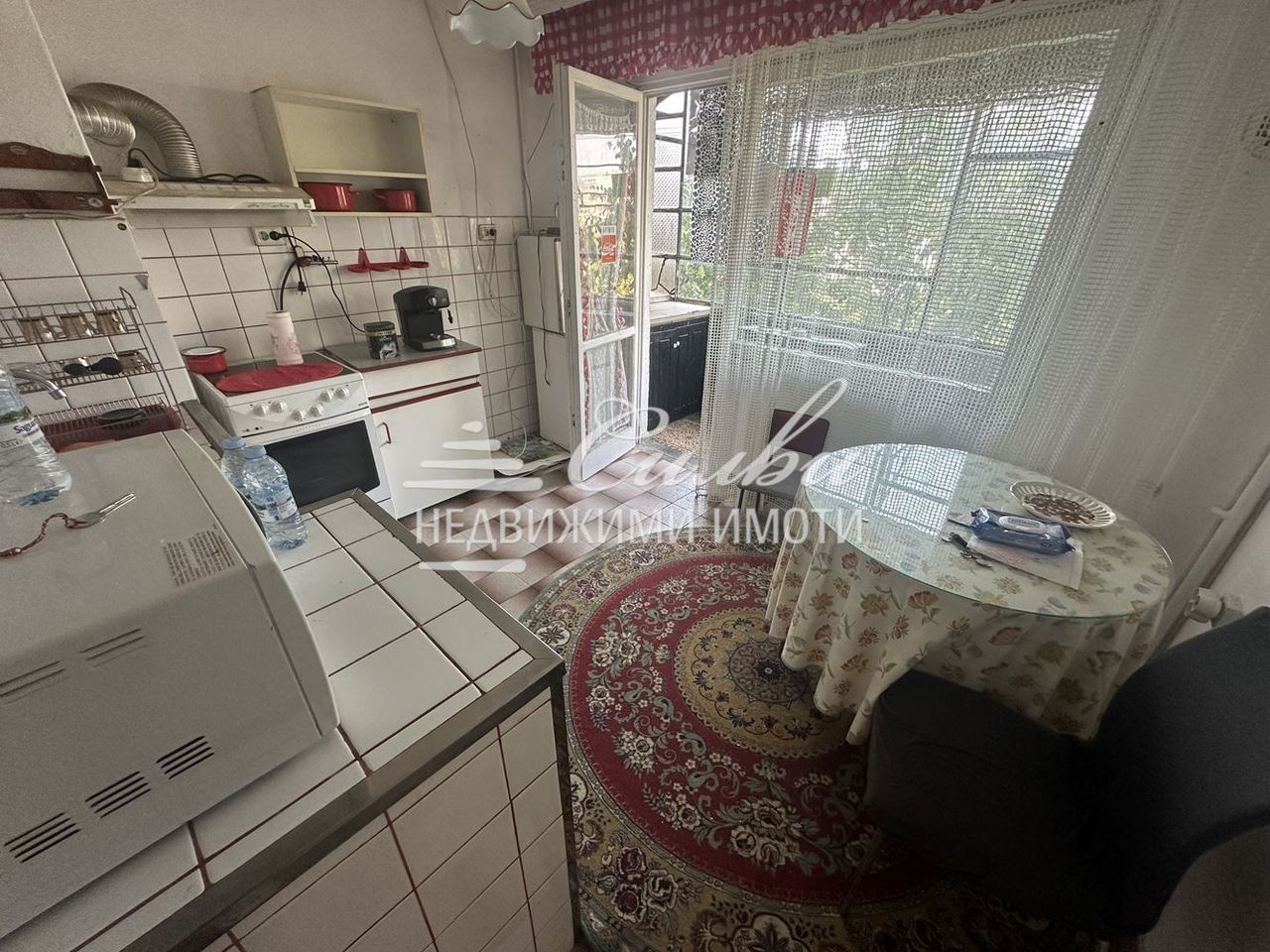Продава се Тристаен апартамент в Шумен, Тракия - 76 кв.м за 1074 €/кв.м - Снимка #1
