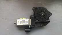 Motoras macara usa dreapta fata alfa romeo 159 d2935p8