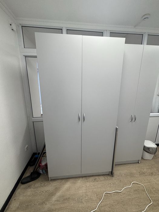 Продам Шкафы и Столы