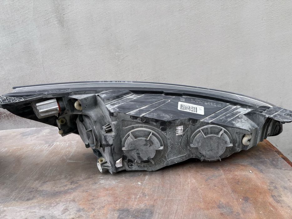 Far stanga/dreapta ford focus 4 2018/2019/2020/2021/2022/2023