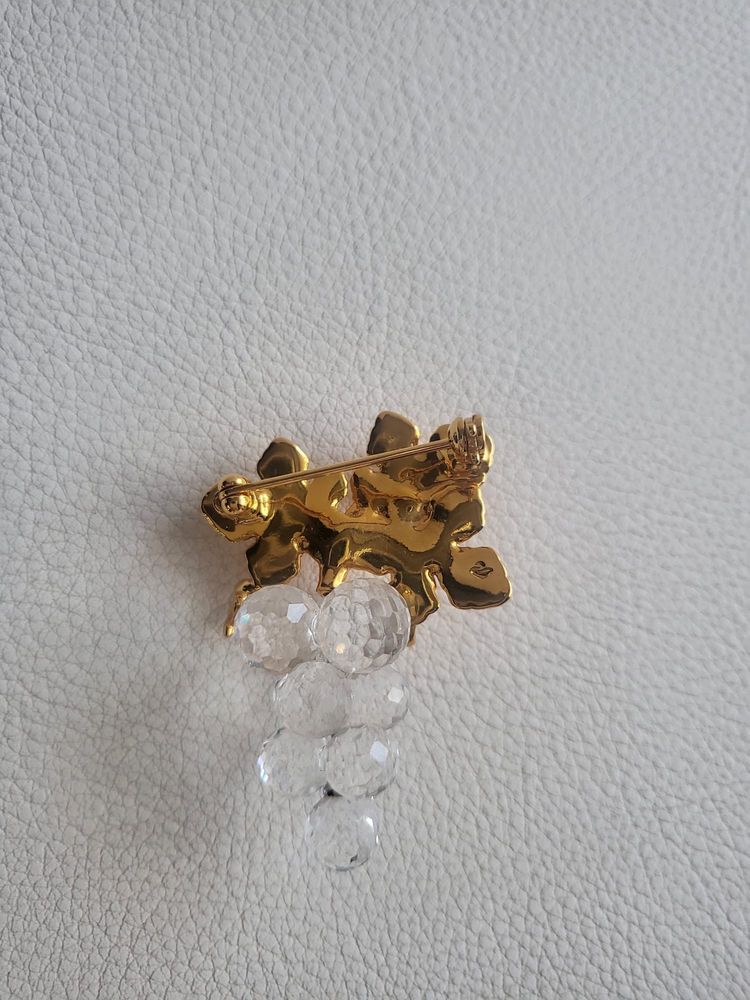Брошка Swarovski