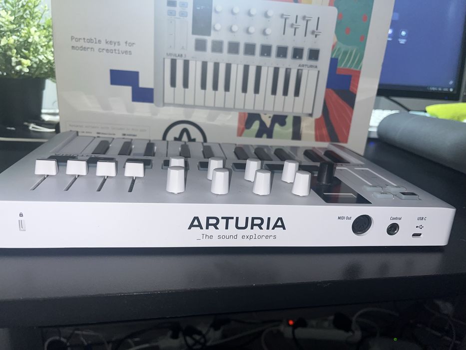 Arturia minilab 3