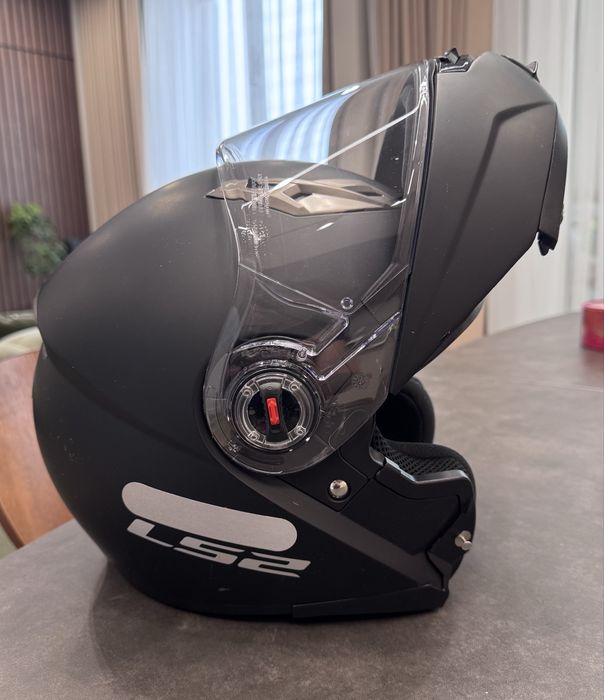 Шлем для мотоцикла, мотошлем LS2 XXL 2XL