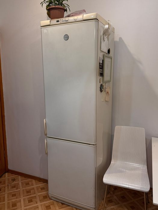 Холодильник Electrolux