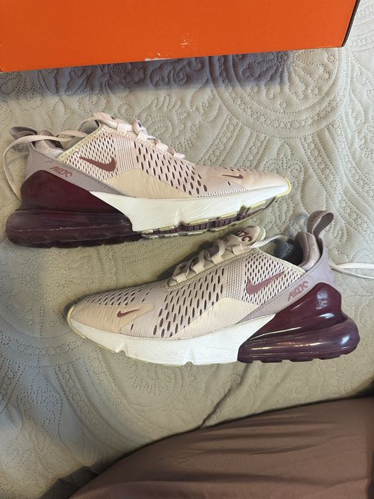 Маратонки Nike Air Max 270