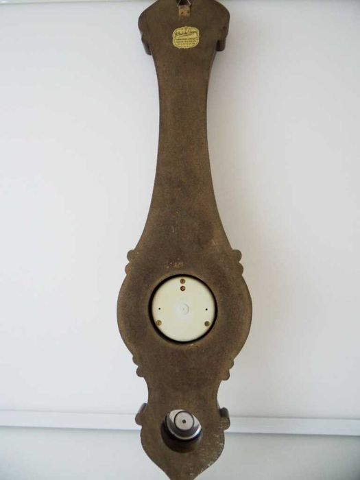 НАМАЛЕН  Барометър , термометър и хидрометър (влагомер).