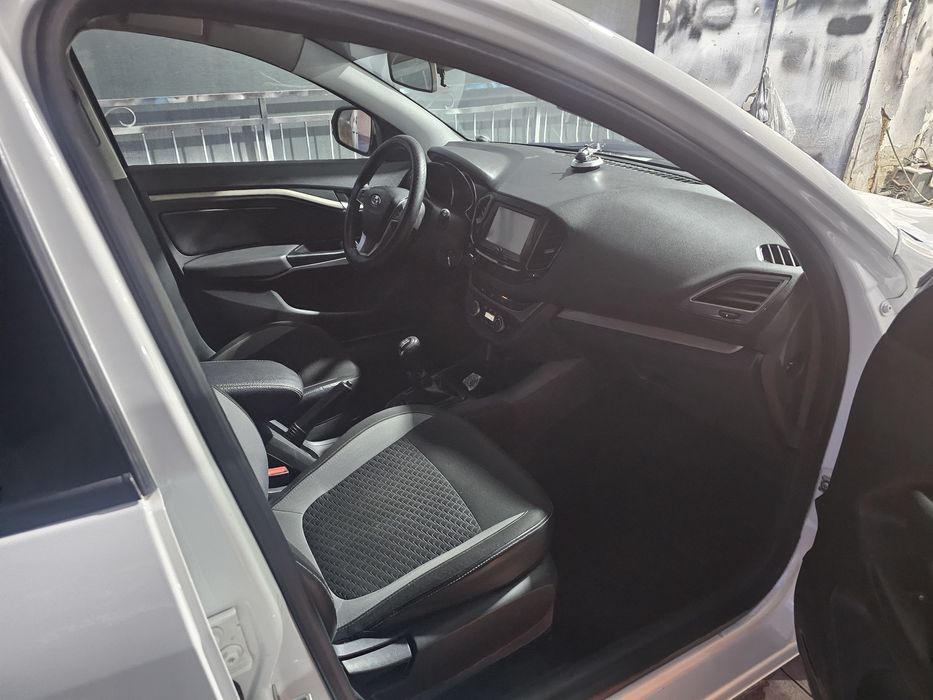 Lada vesta sedan