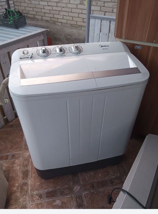 Стиральная машина полуавтомат
