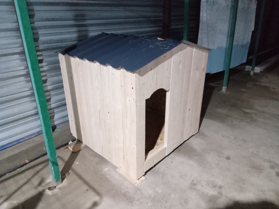 Продам будку для собак
