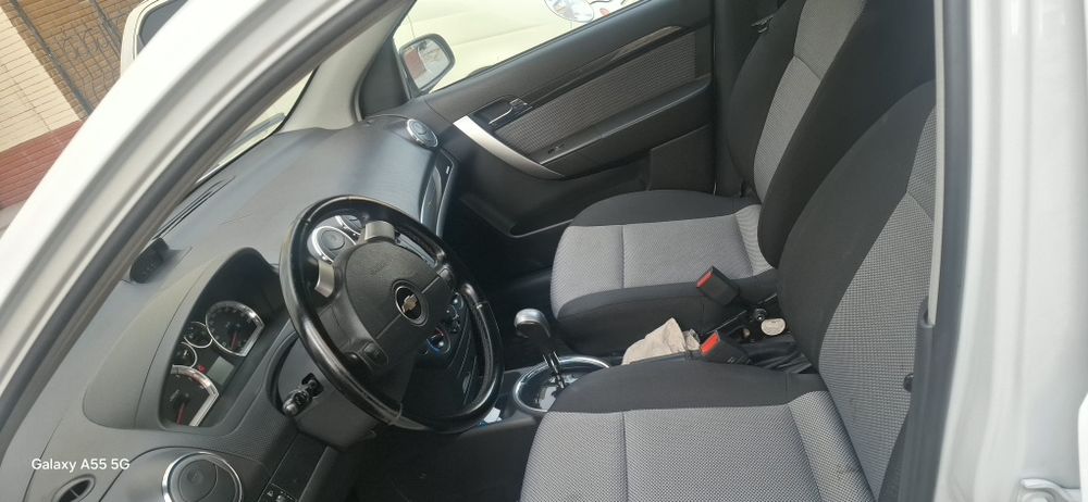 Neksya 3.moshina o'zimniki benzin da yurgani 91000km .yili 2021