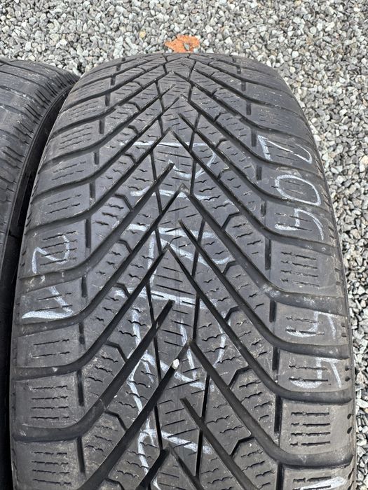 Set 2 anvelope 205 55 r16 pirelli de iarna