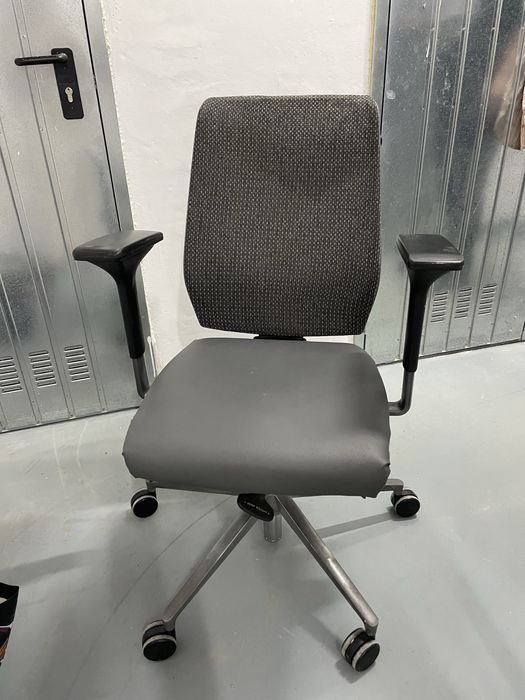 Scaun Birou Orangebox Giroflex