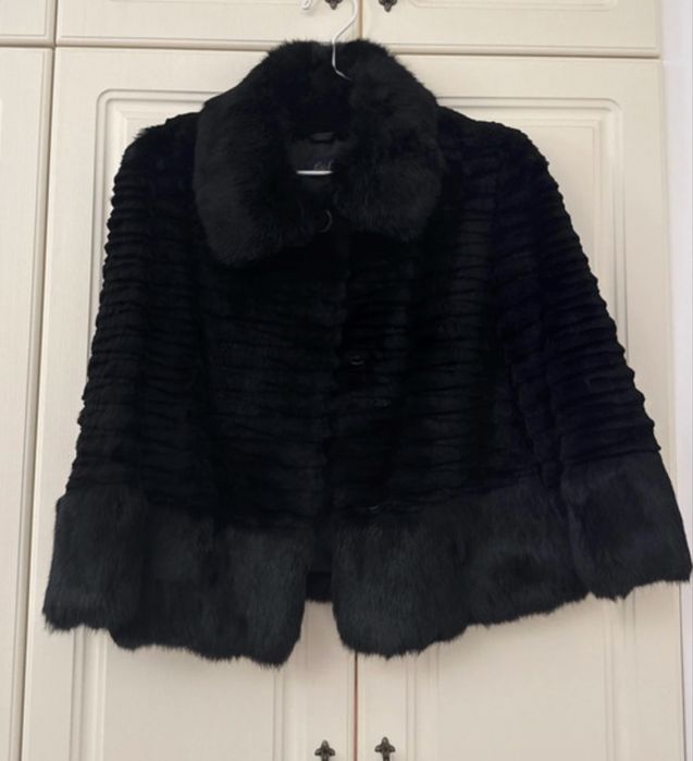 Vand haina blana Luisa Spagnoli