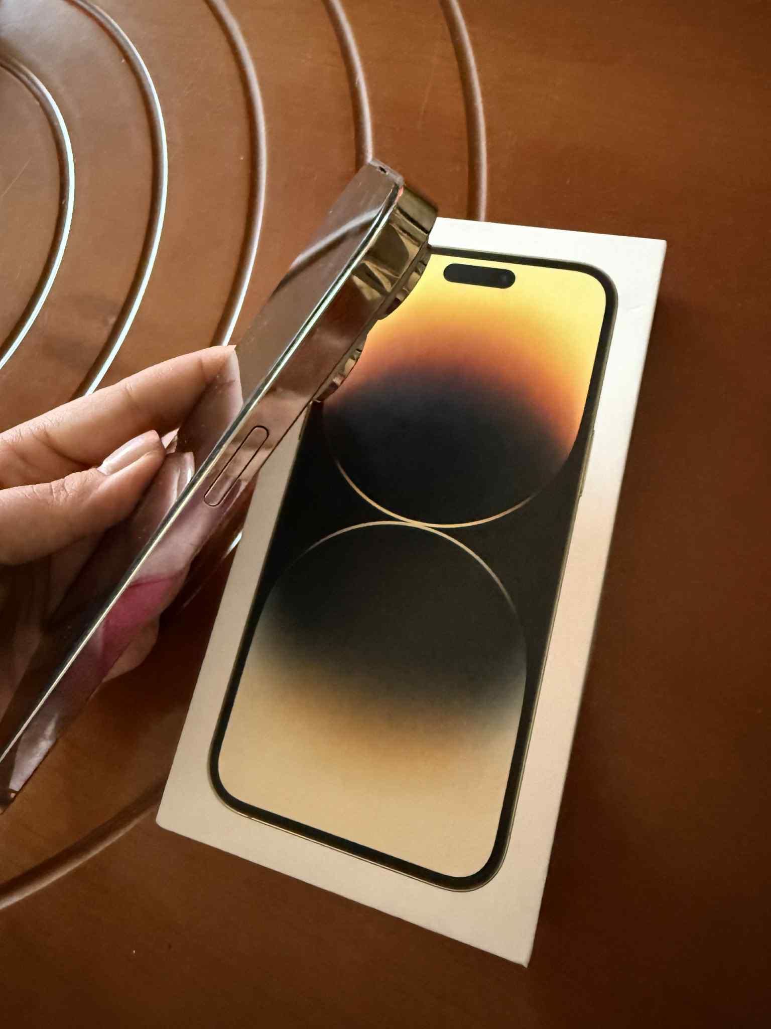 iPhone 14 Pro max