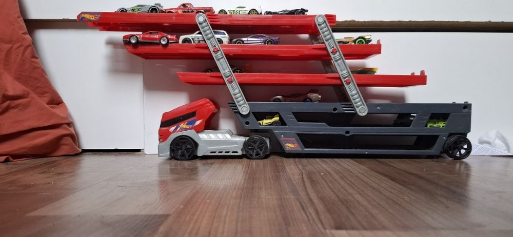 Set hot wheels + Mașinuțe + Camion