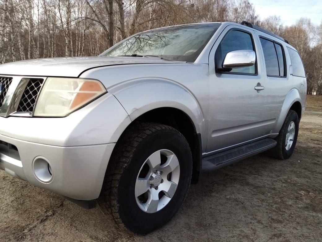 Продам Nissan pathfinder
