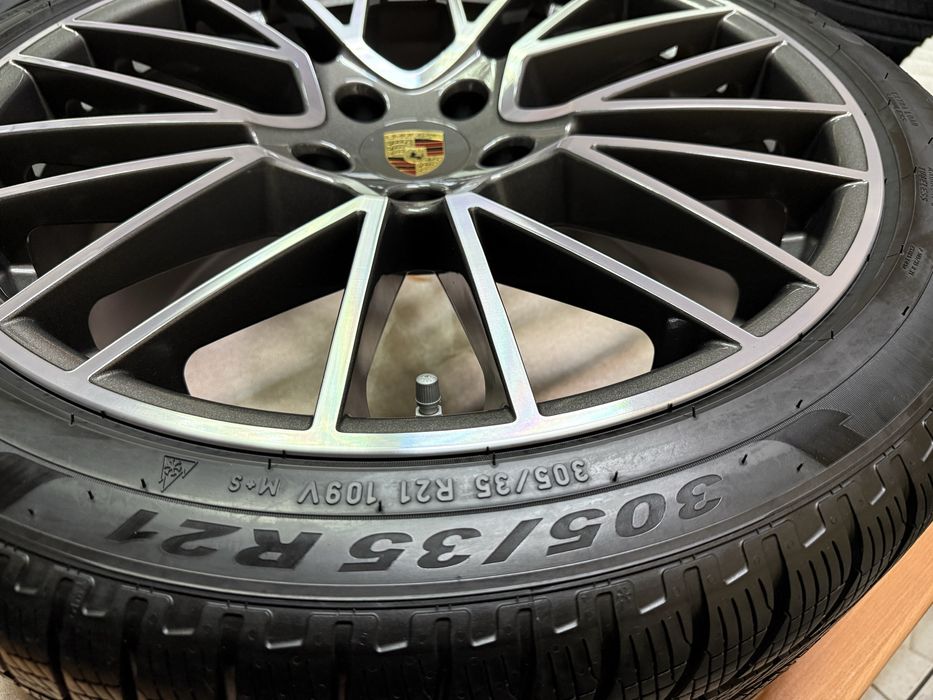 Jante Originale Porsche Cayenne , model SPYDER , pe 21 cu anv. IARNA !