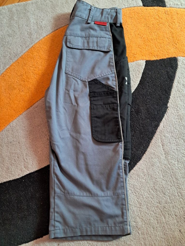 Pantaloni scurți Engelbert Strauss nr 44