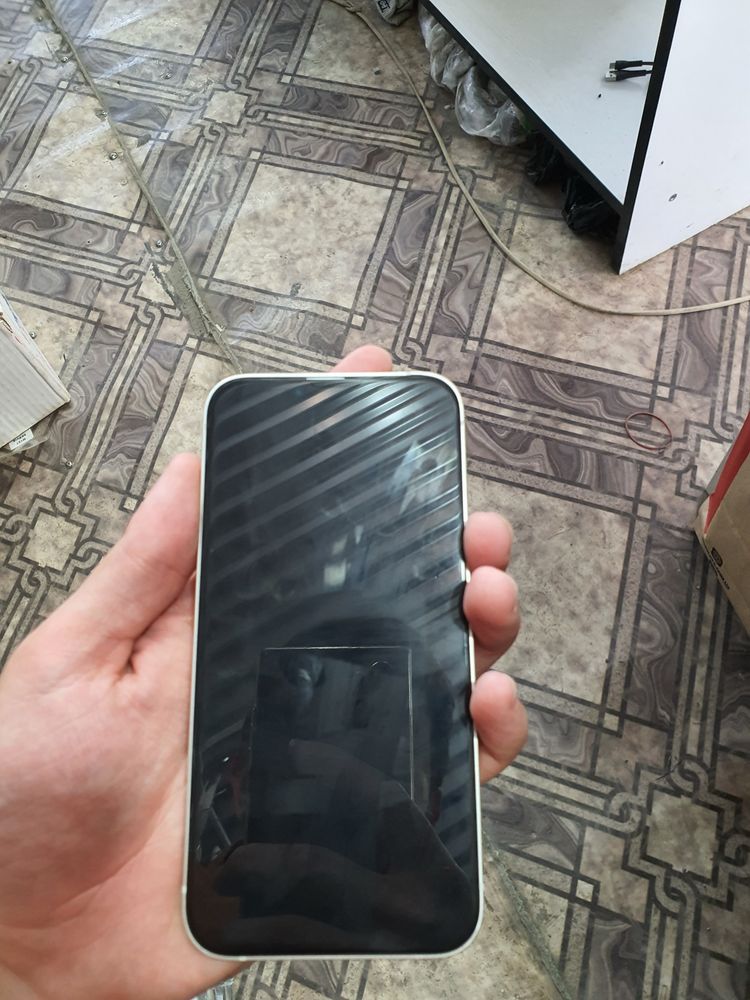 Iphone 13 zur holatda