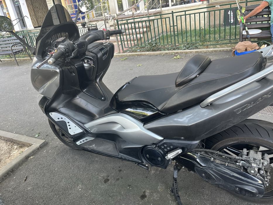 Yamaha T-Max 500