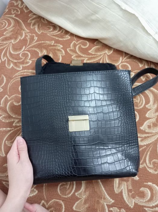 Продам Рюкзак Parfois