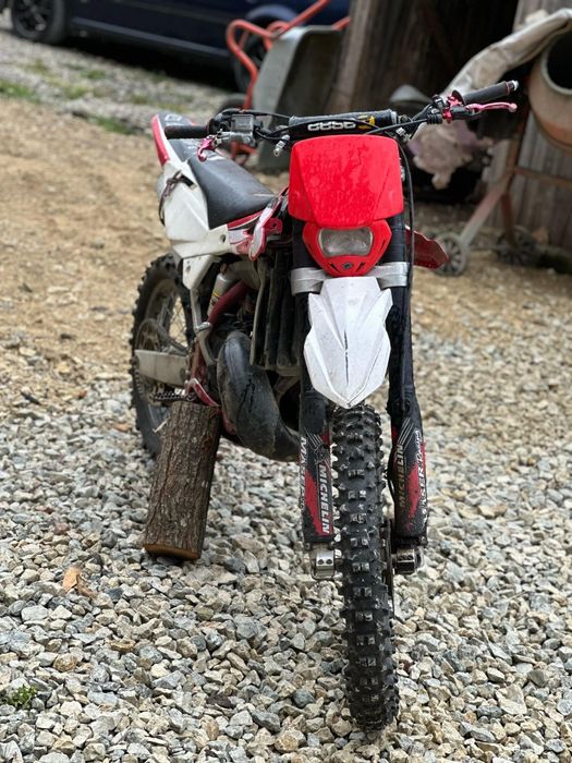 Vând enduro huqsvarna 300 powervalve