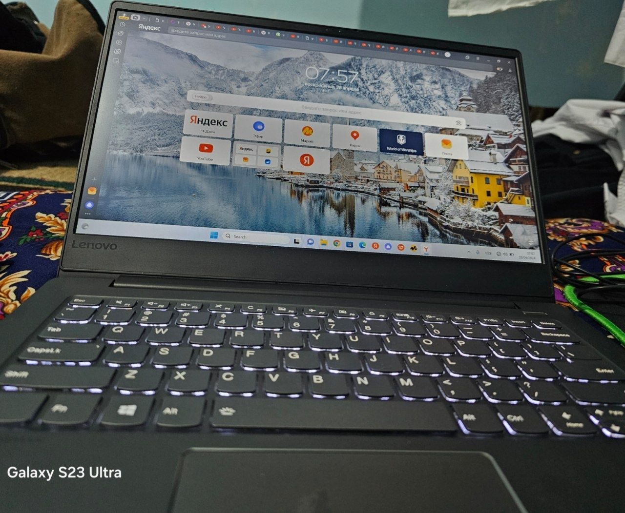Lenovo Ideapad Core i5 8/256 SSD sotiladi